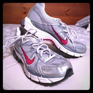Ladies size 10 Nike sneakers